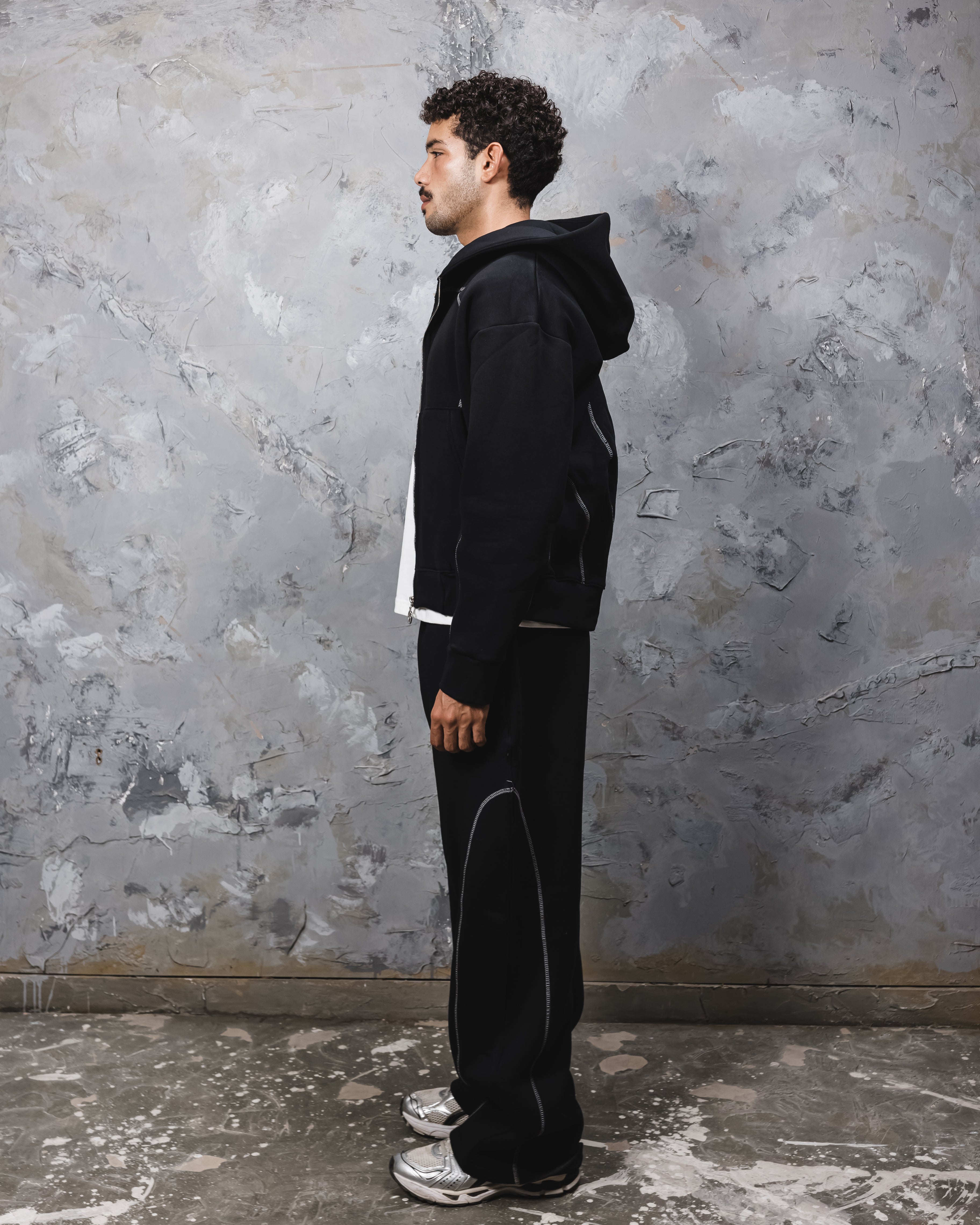 Black line zip up