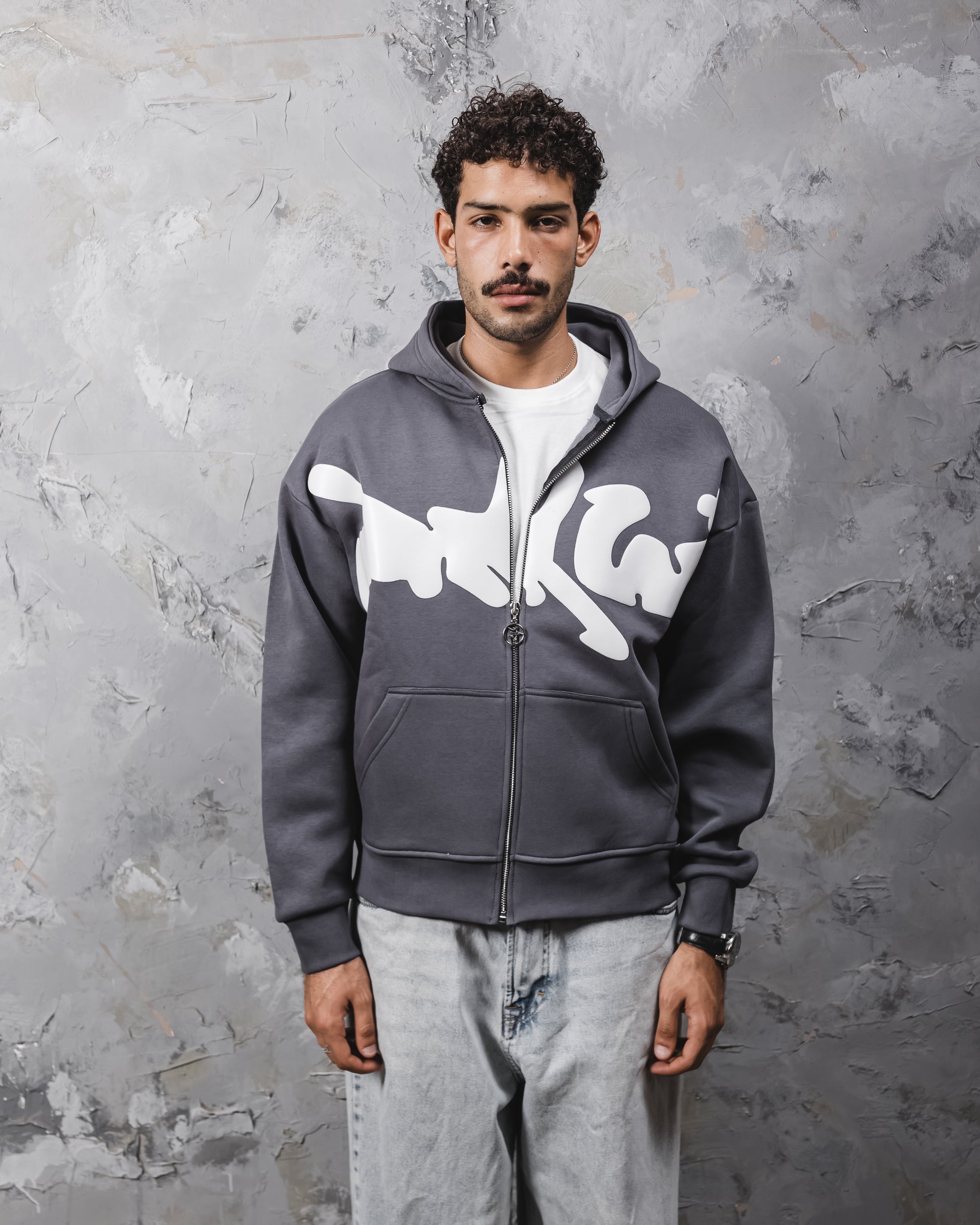 Grey puff printed zipup