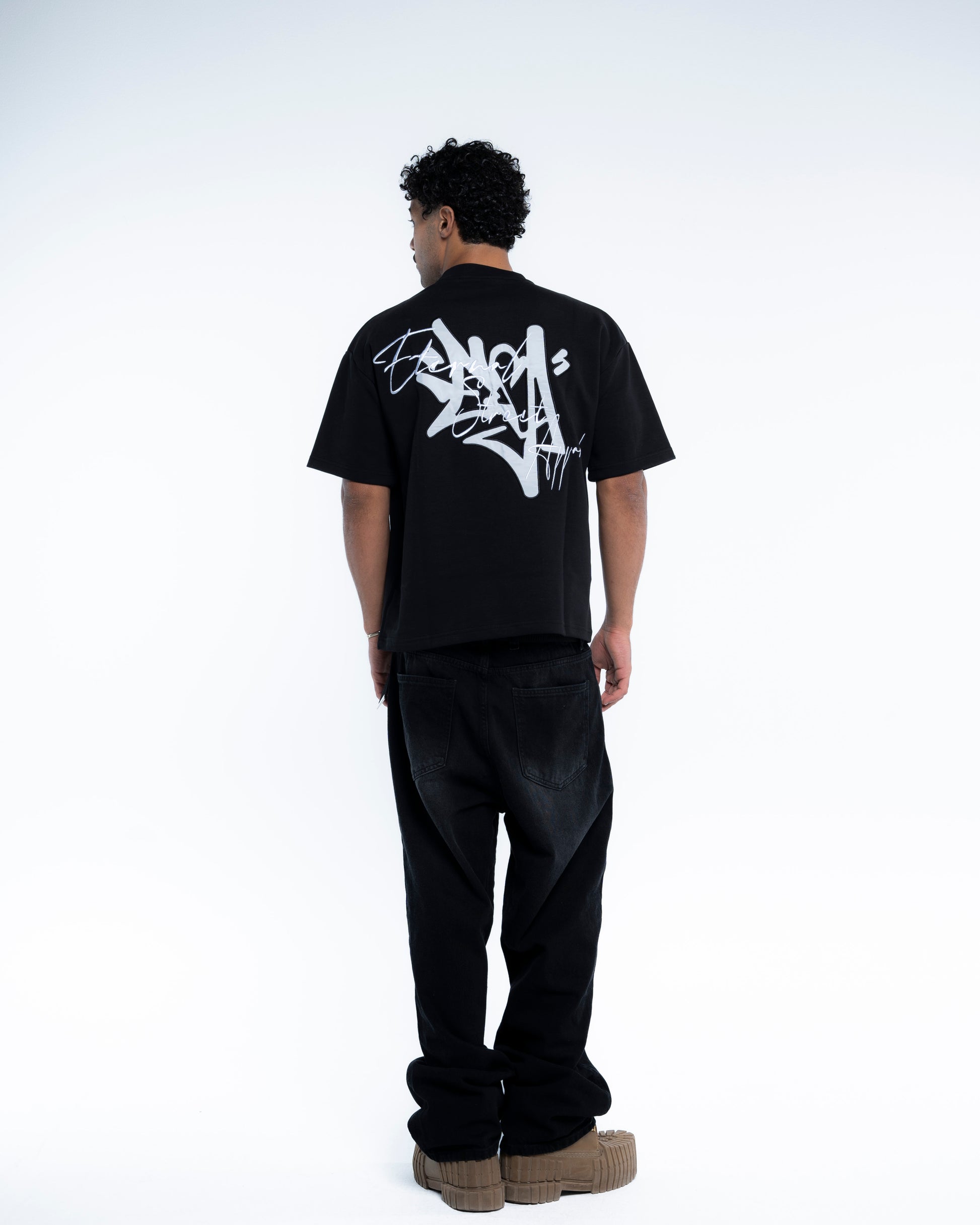 3D “Chaotic” stitched T-Shirt