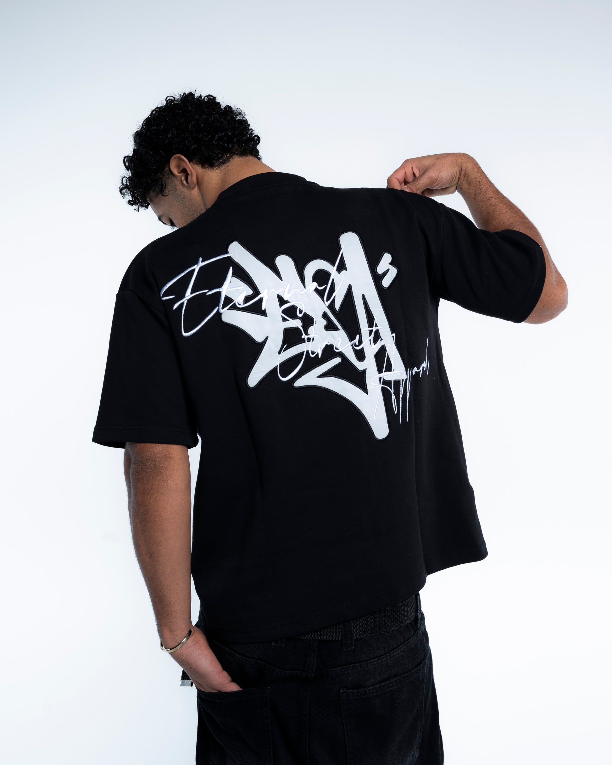 3D “Chaotic” stitched T-Shirt