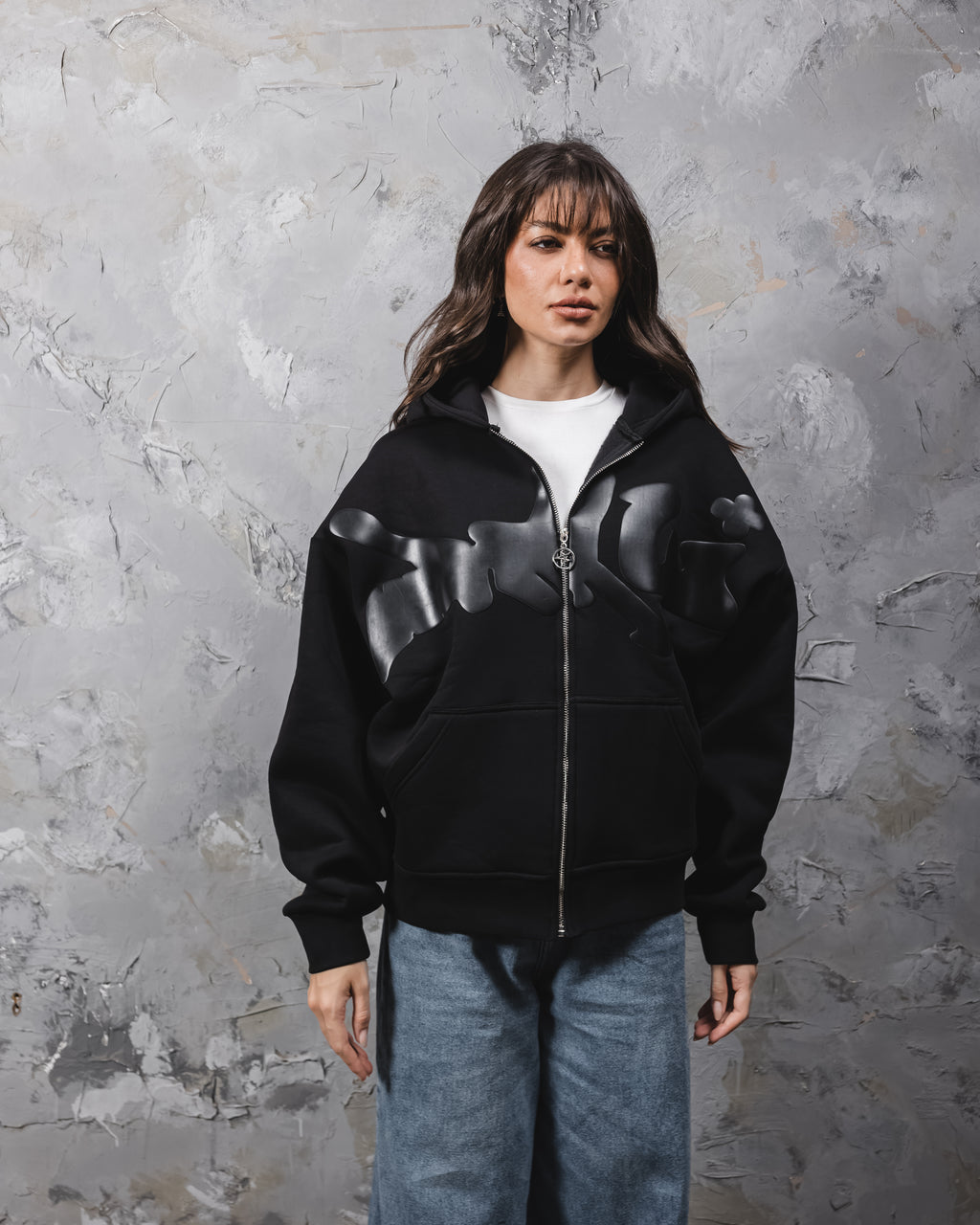 Black puff printed zipup