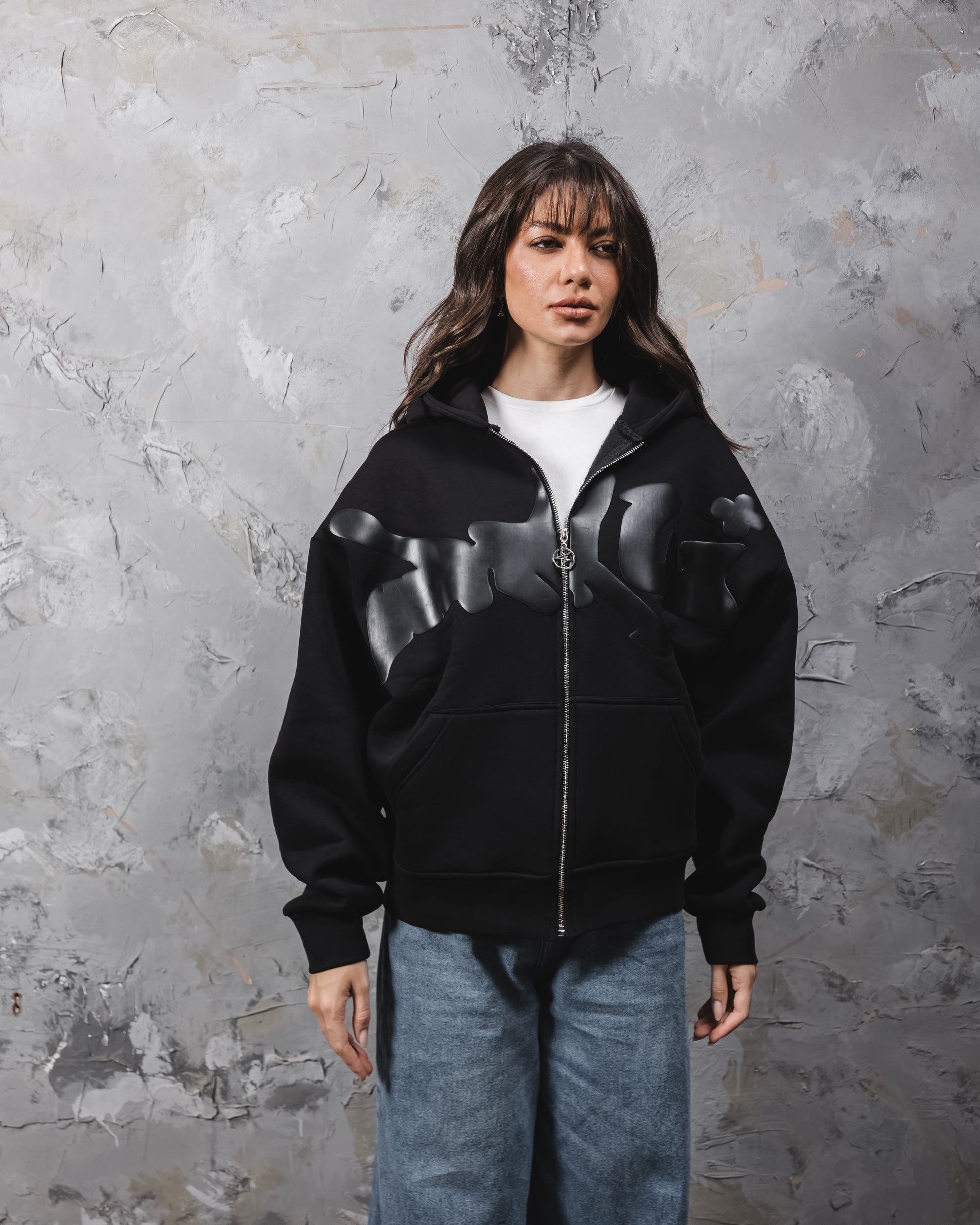 Black puff printed zipup