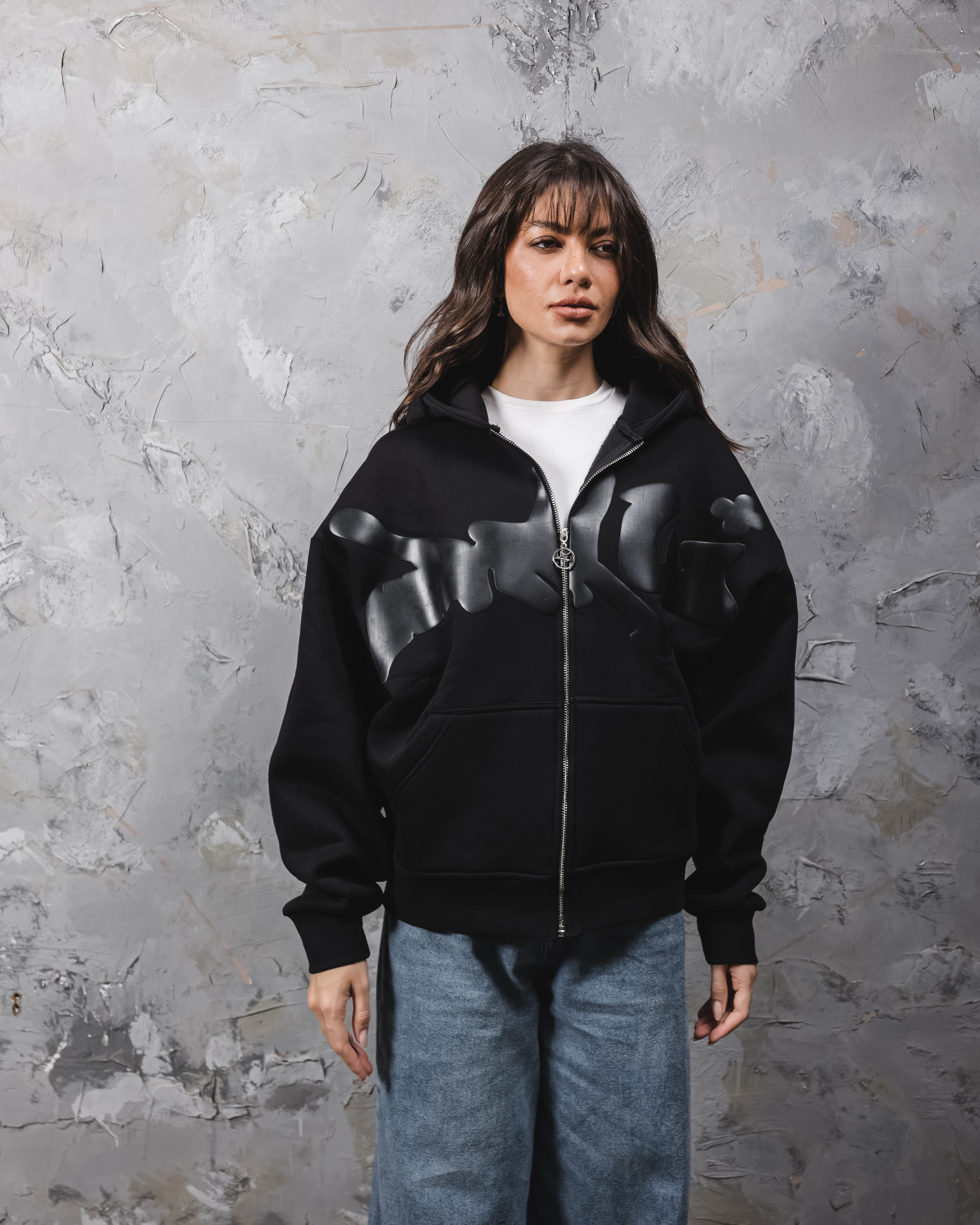 Black puff printed zipup